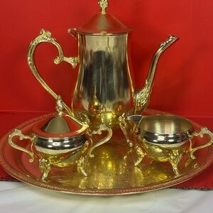 Elegant Gold Tea Set